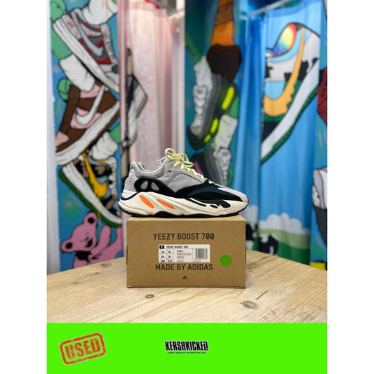 Yeezy 700 Wave Runner UK9.5