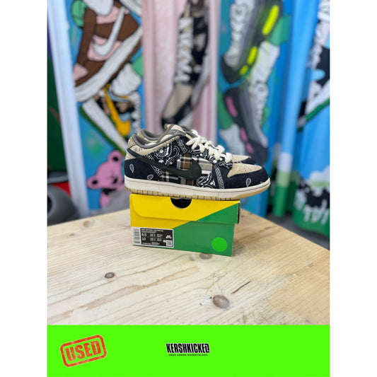 Nike SB Dunk Low Travis Scott UK 7.5 by Nike in Uncategorized. Available at KershKicks for £850.00. A must-have for fans of Nike looking to elevate their style with this Kershkicked.