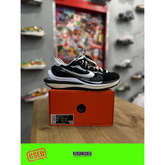 Nike Vaporwaffle sacai Black White UK 8.5