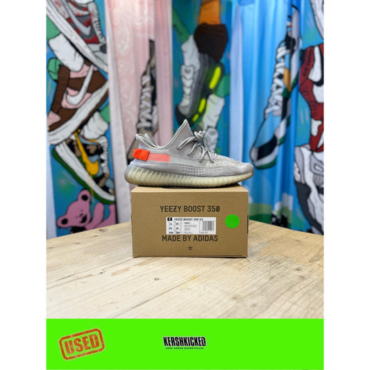 Yeezy 350 Tail Light UK10.5