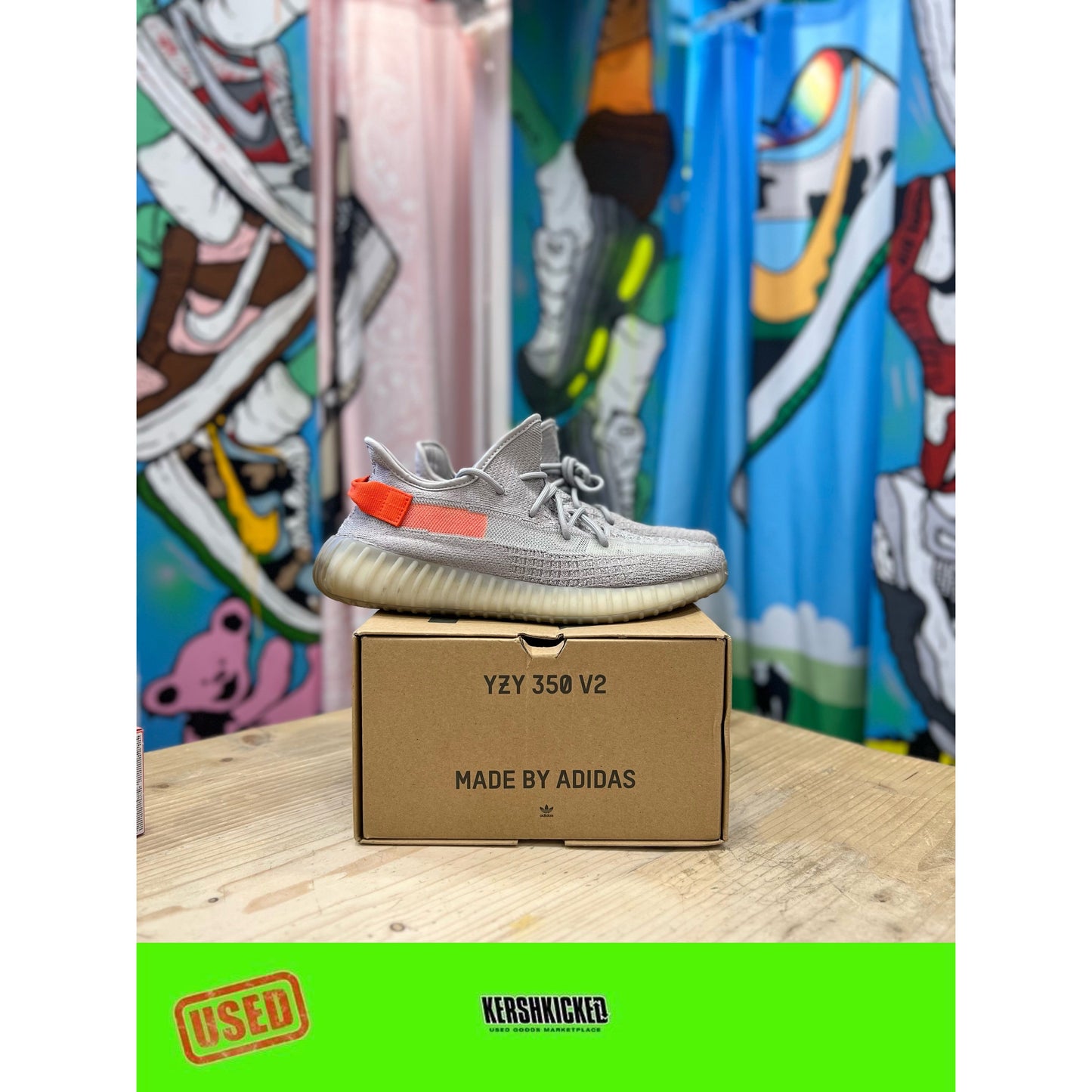 Yeezy 350 Tail Light UK 9.5