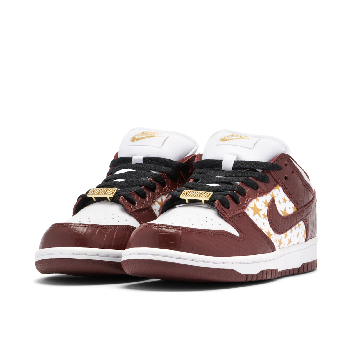 Nike SB Dunk Low Supreme Stars Barkroot Brown (2021) by Nike in Shoes. Available at KershKicks for £715.00. A must-have for fans of Nike looking to elevate their style with this Shoes.