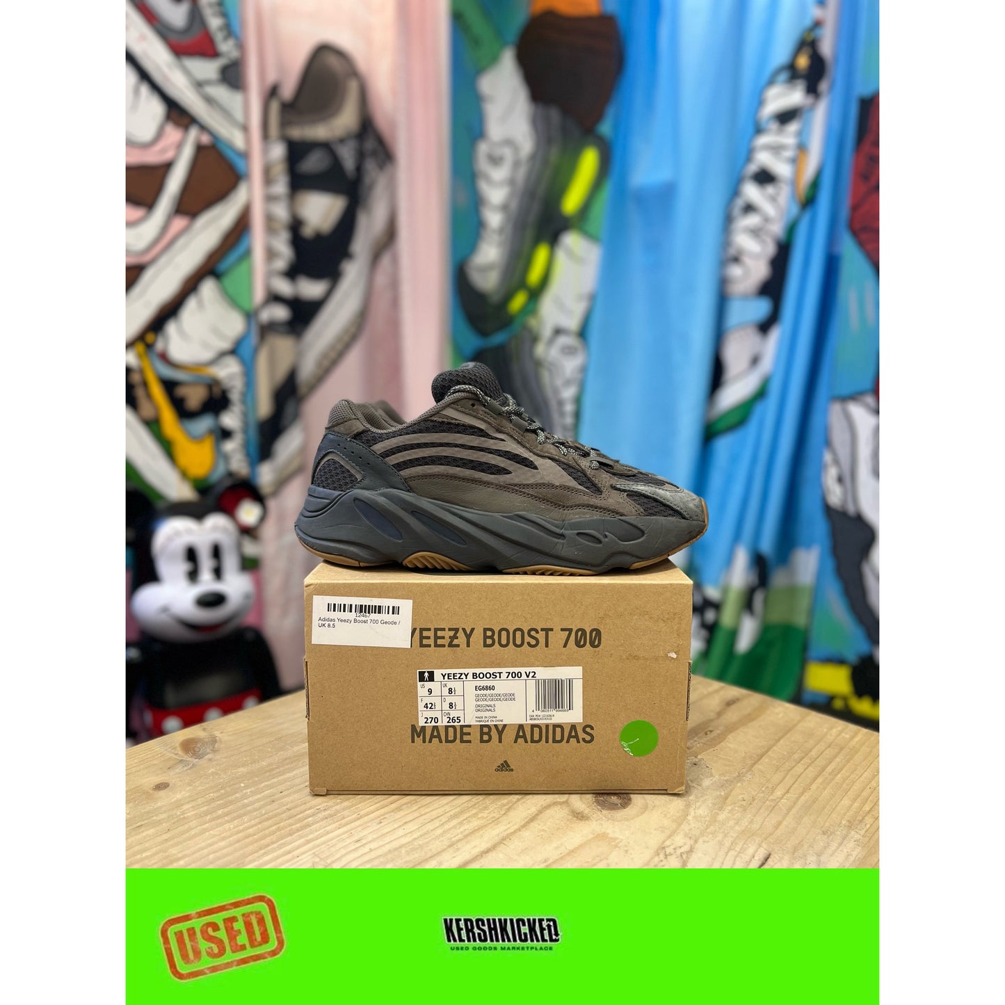 Yeezy 700 Geode UK8.5