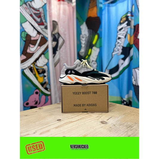 Yeezy 700 Wave Runner UK 8.5