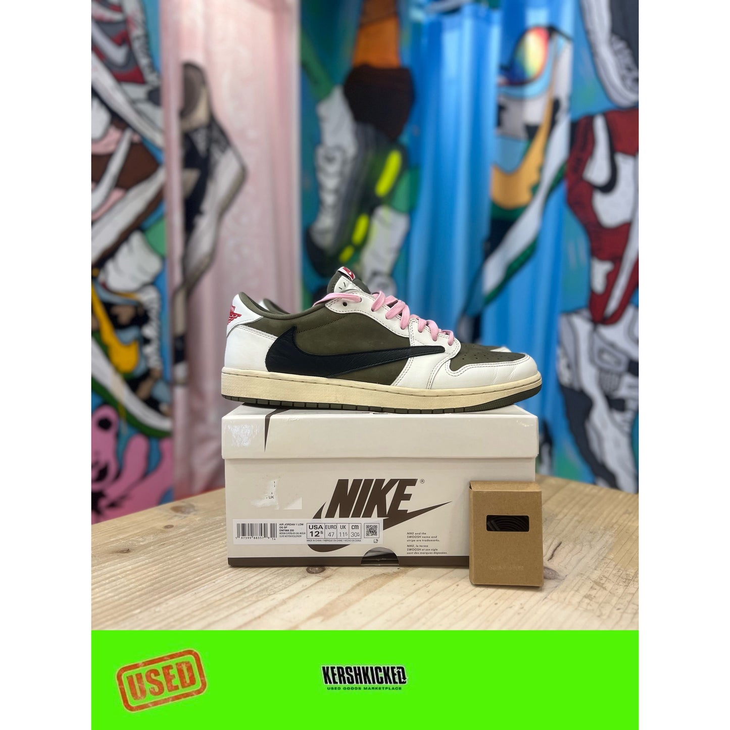 Travis Scott Jordan 1 Low 'Medium Olive' UK11.5