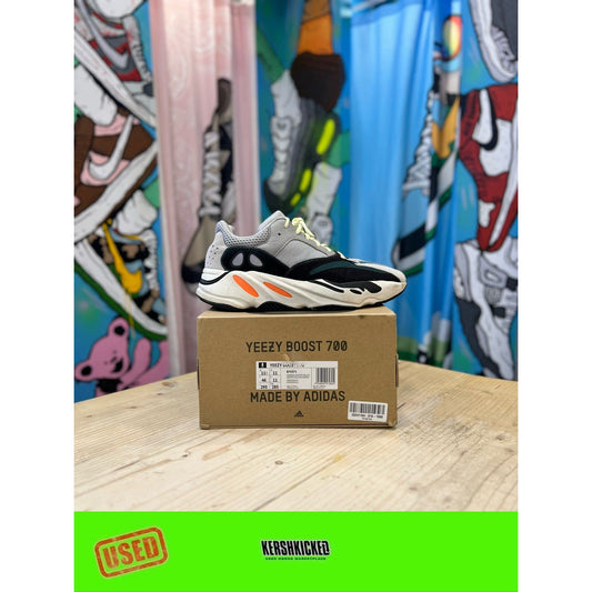 Yeezy 700 V1 Wave Runner UK 11