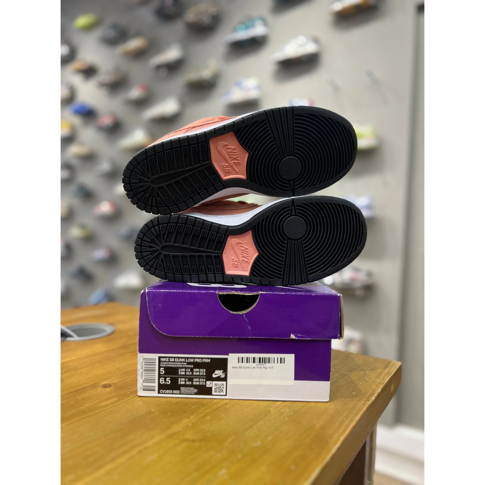 Nike SB Dunk Low Pink Pig UK 4.5 by Nike in Shoes. Available at KershKicks for £140.00. A must-have for fans of Nike looking to elevate their style with this Kershkicked.