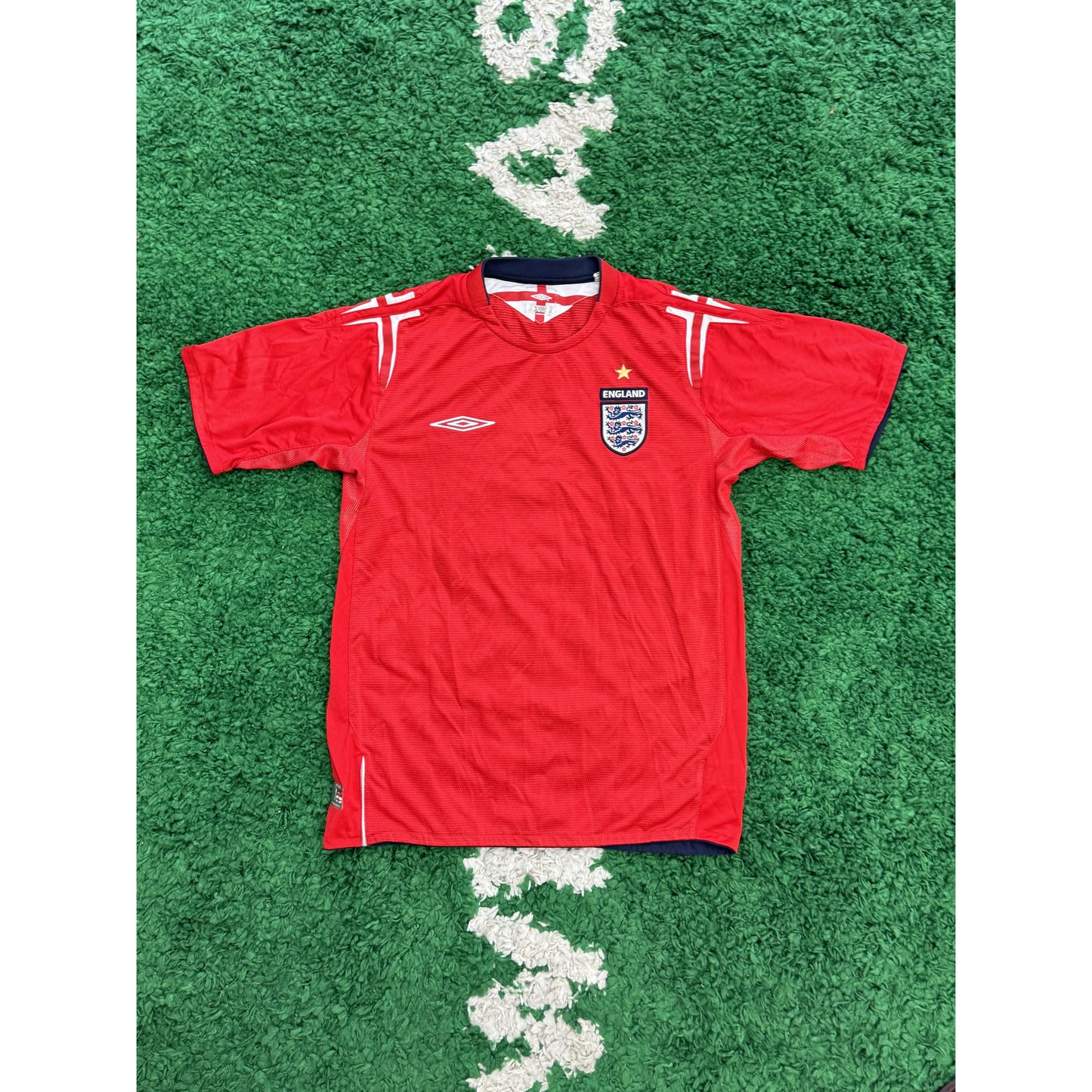 ENGLAND AWAY SHIRT 2004-2006 M