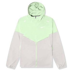 Nike Packable Windrunner Jacket Green