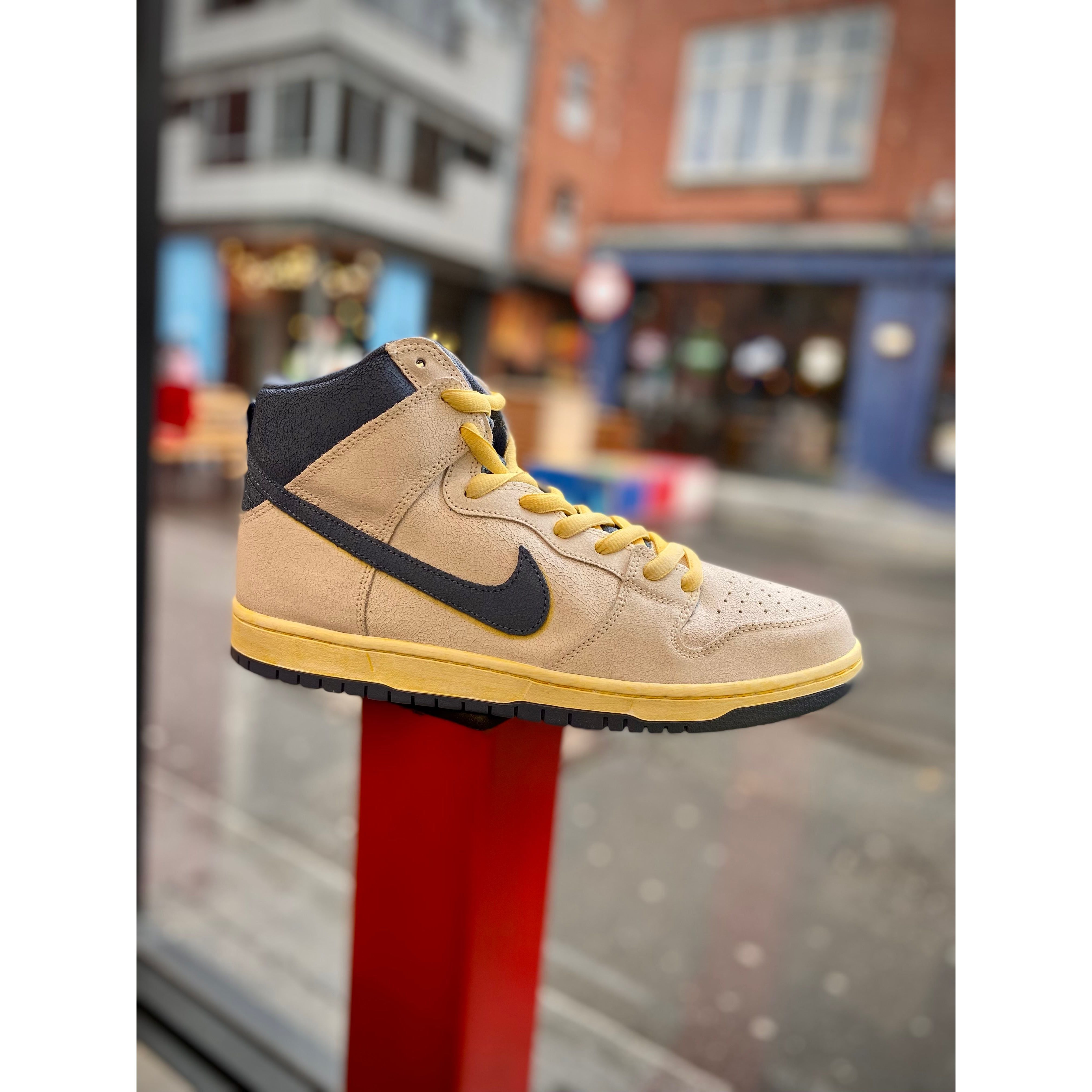 Dunk sb online atlas