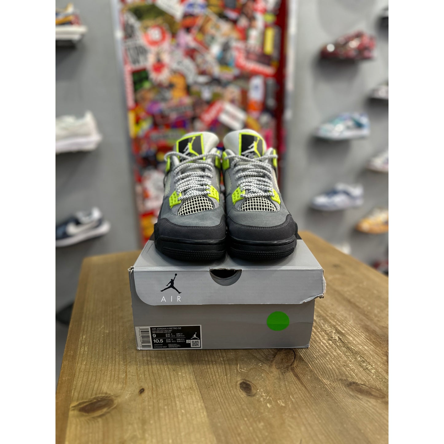 Jordan 4 Retro SE 95 Neon UK 8