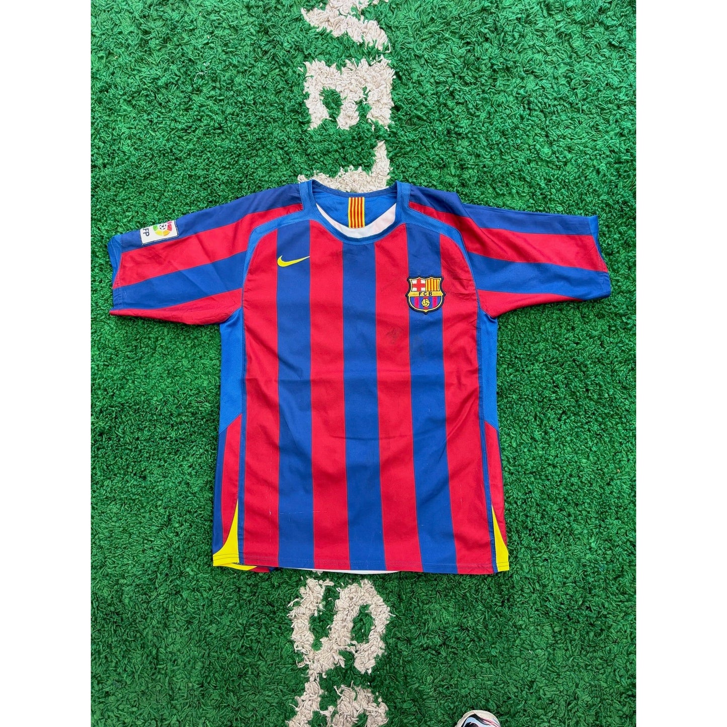 Barcelona Home Shirt 2005-06 M Eto'o #9 7/10 by KershKits in . Available at KershKicks for £85.00. A must-have for fans of KershKits looking to elevate their style with this Kits.