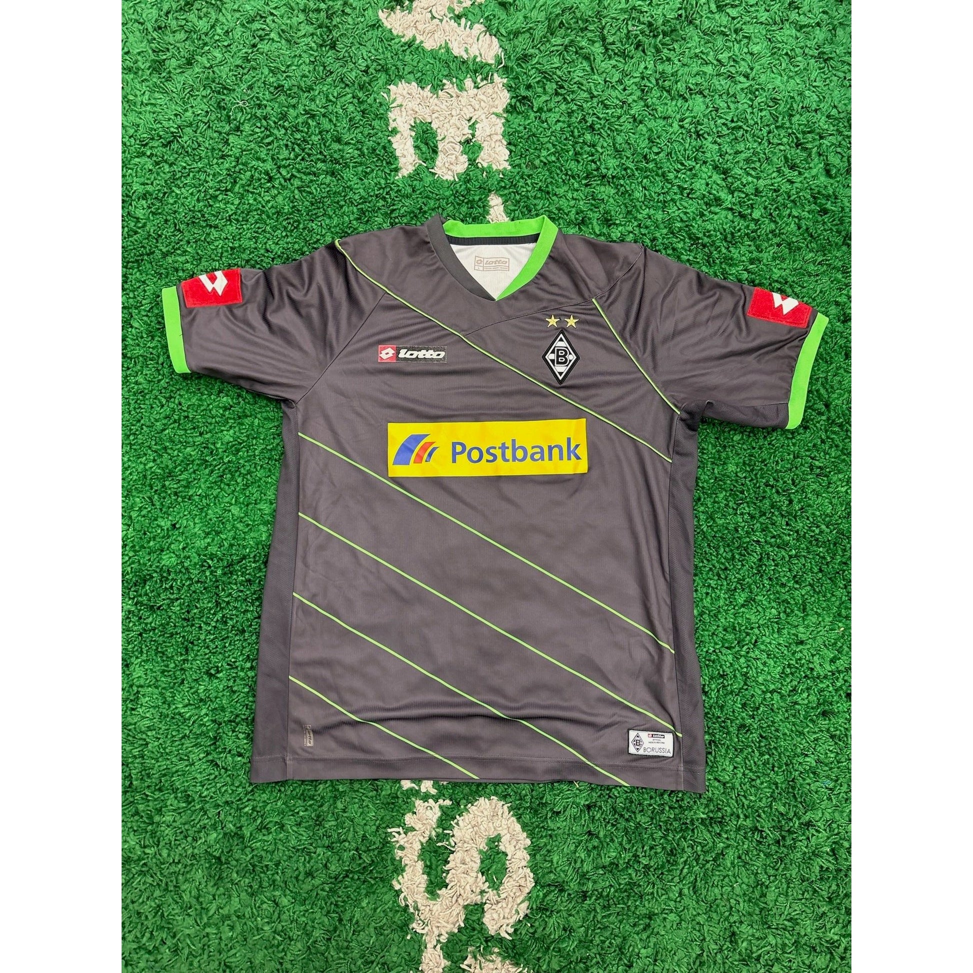 Borussia Monchengladbach Away Shirt 2011/12 L 8/10 by KershKits in . Available at KershKicks for £65.00. A must-have for fans of KershKits looking to elevate their style with this Kits.