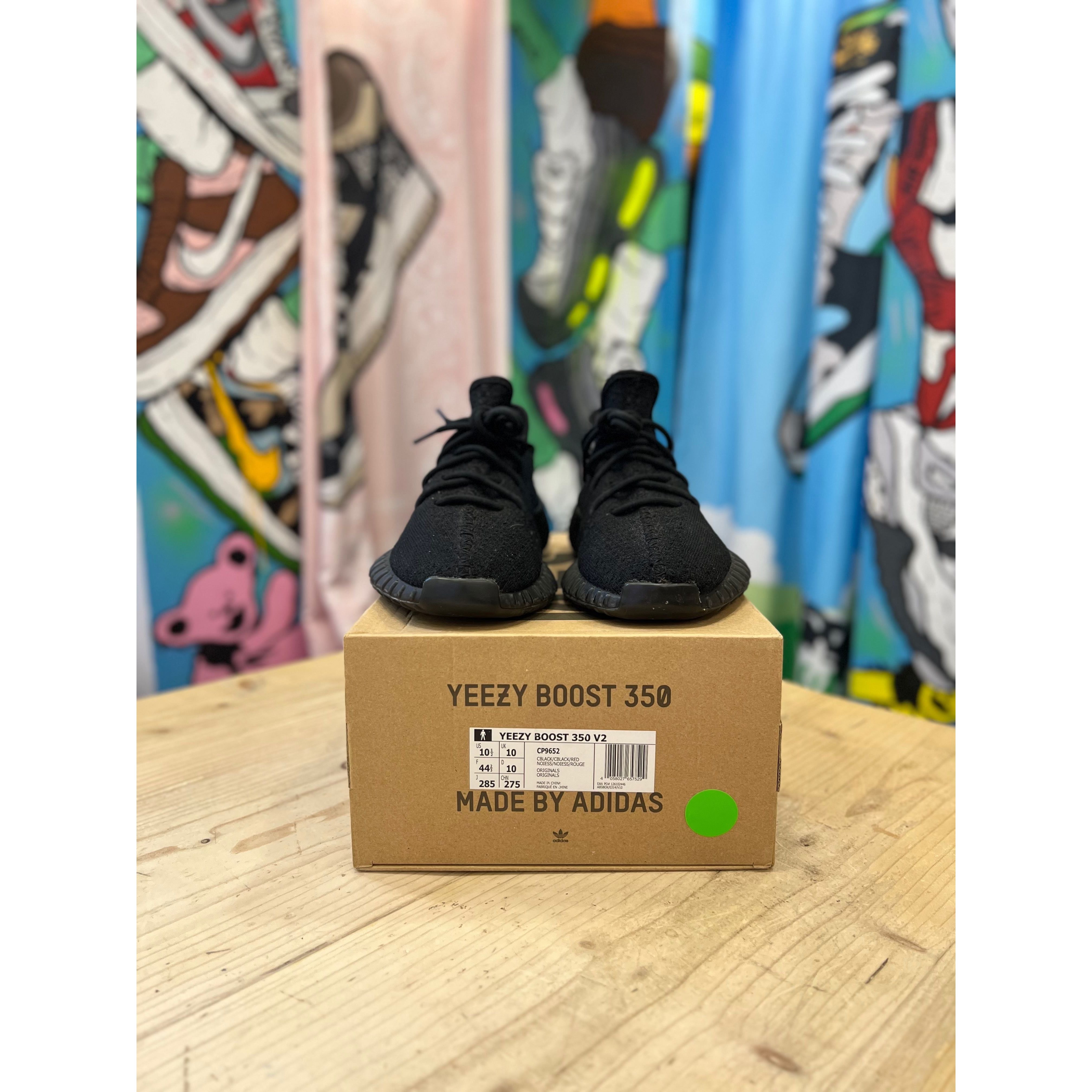 Yeezy 350 V2 Bred UK 10 Yeezy KershKicks