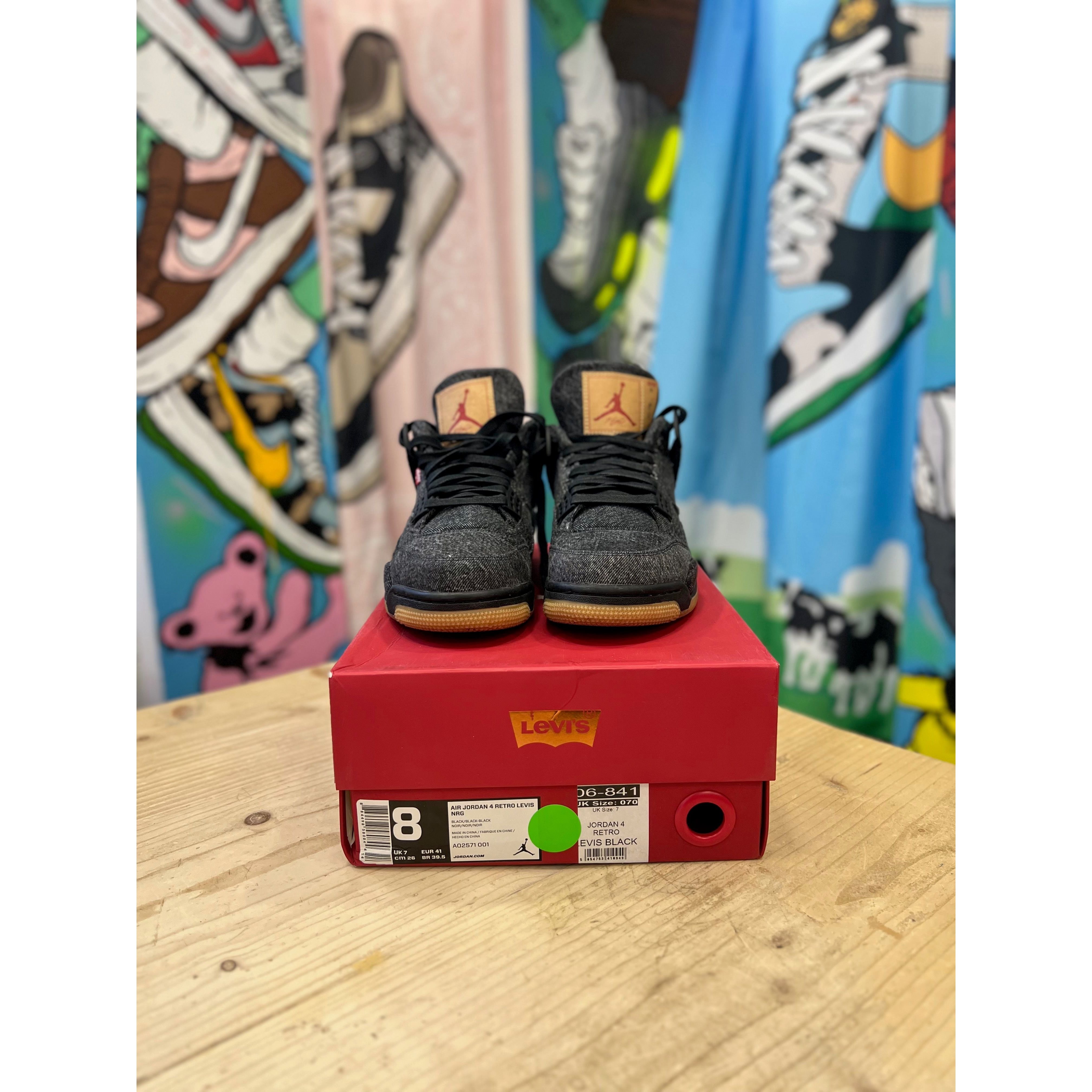 Jordan 4 Levis Black UK7