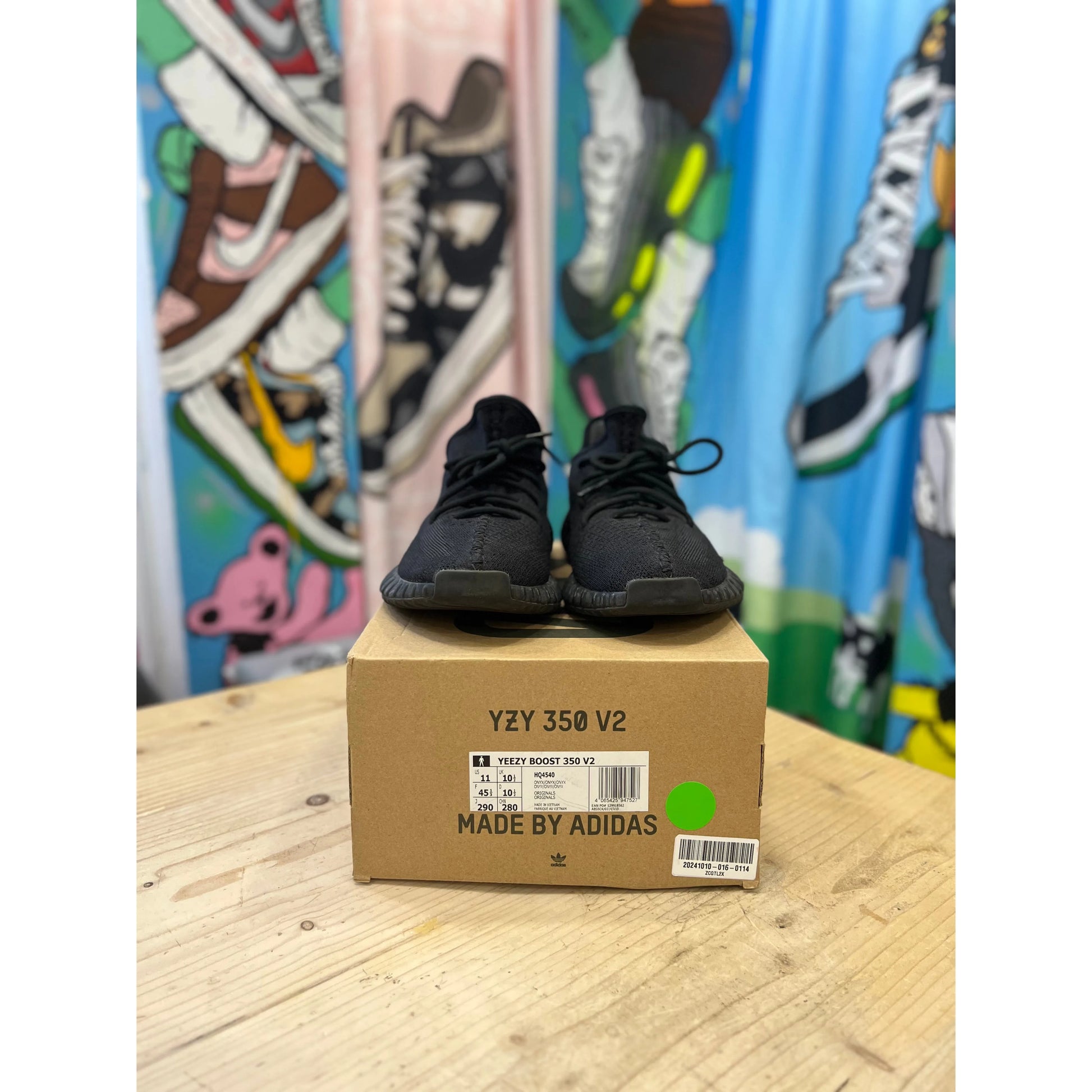 Yeezy 350 Onyx UK 10.5 by Yeezy in . Available at KershKicks for £140.00. A must-have for fans of Yeezy looking to elevate their style with this Kershkicked.