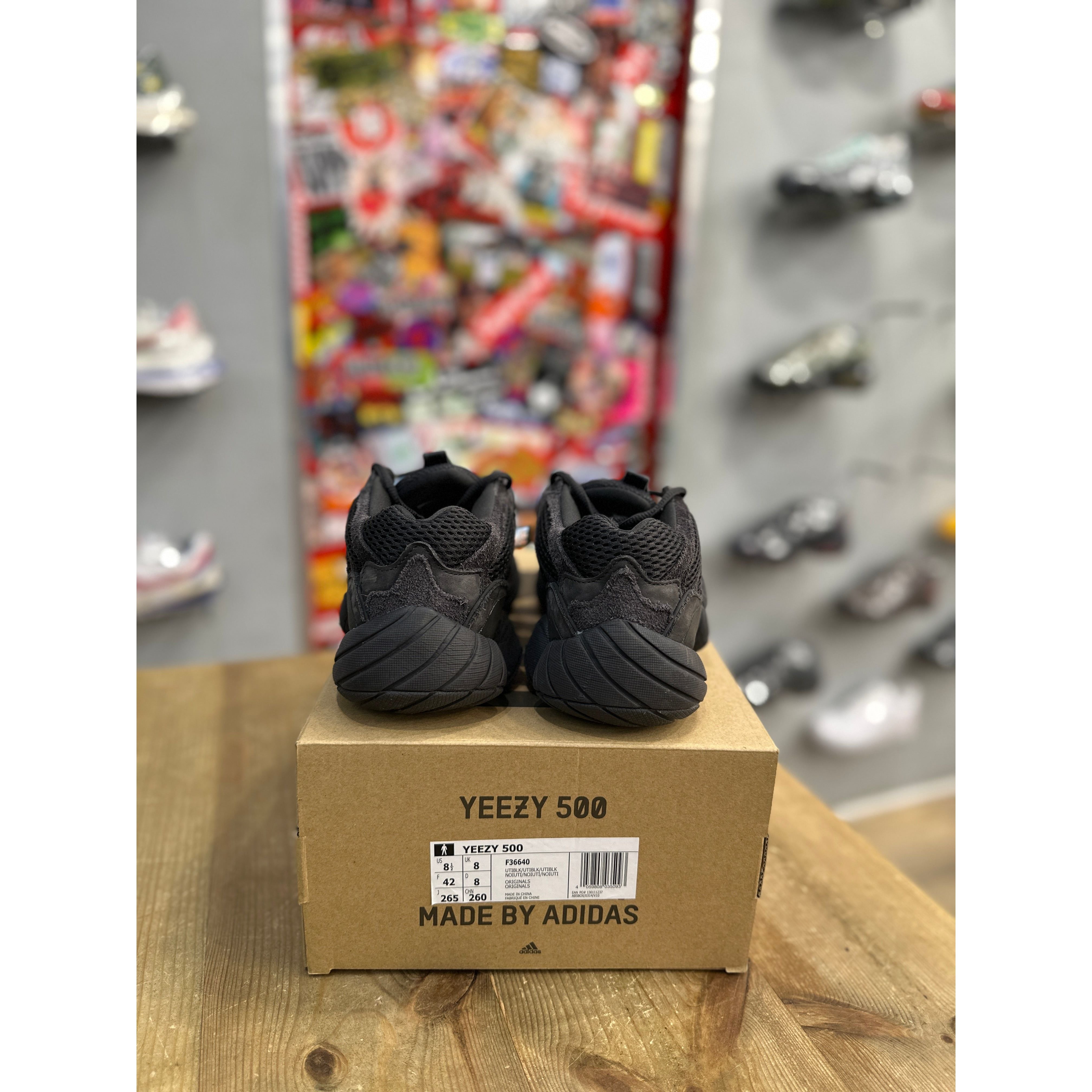 Utility black yeezy 500 shops