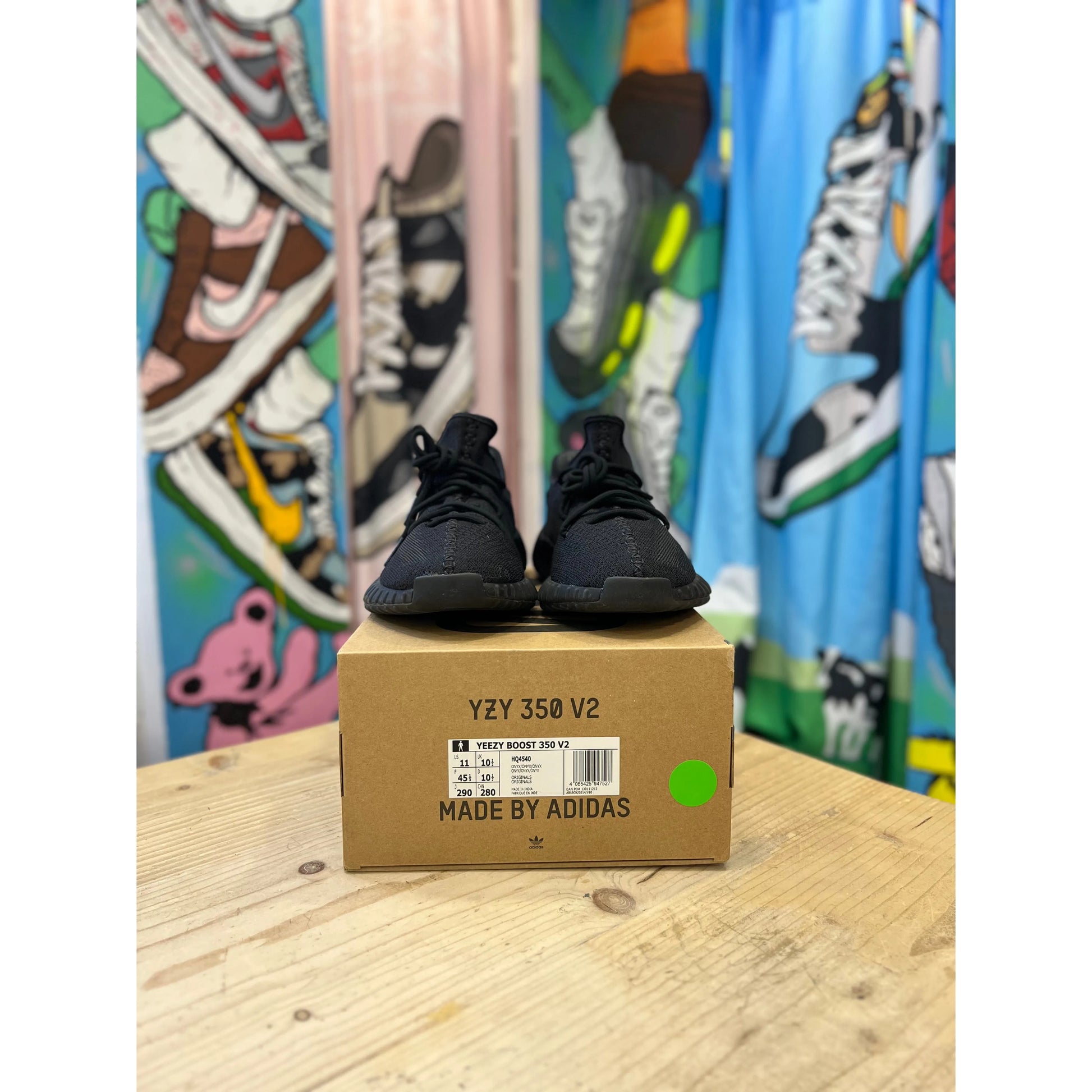 Yeezy 350 V2 Onyx UK 10.5 by Yeezy in . Available at KershKicks for £140.00. A must-have for fans of Yeezy looking to elevate their style with this Kershkicked.