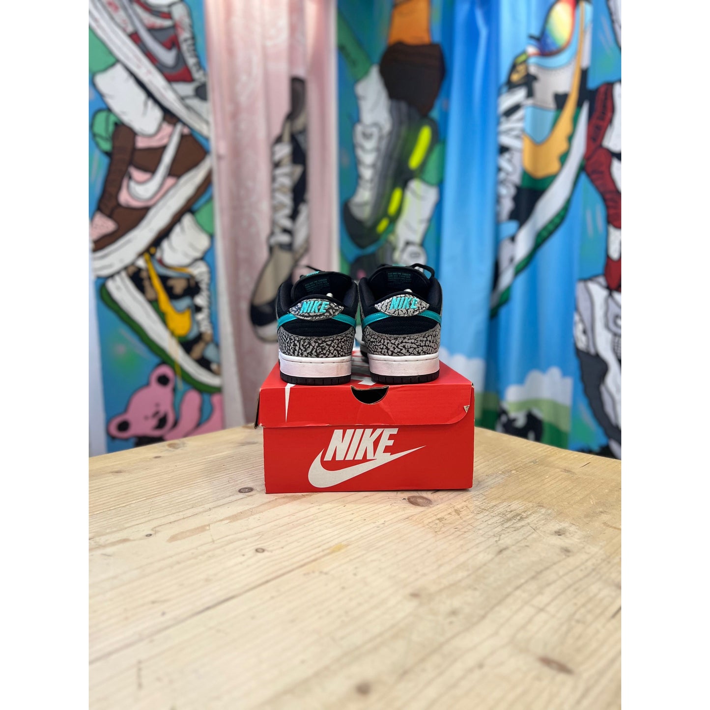 Nike Dunk Low SB Atmos UK 9.5