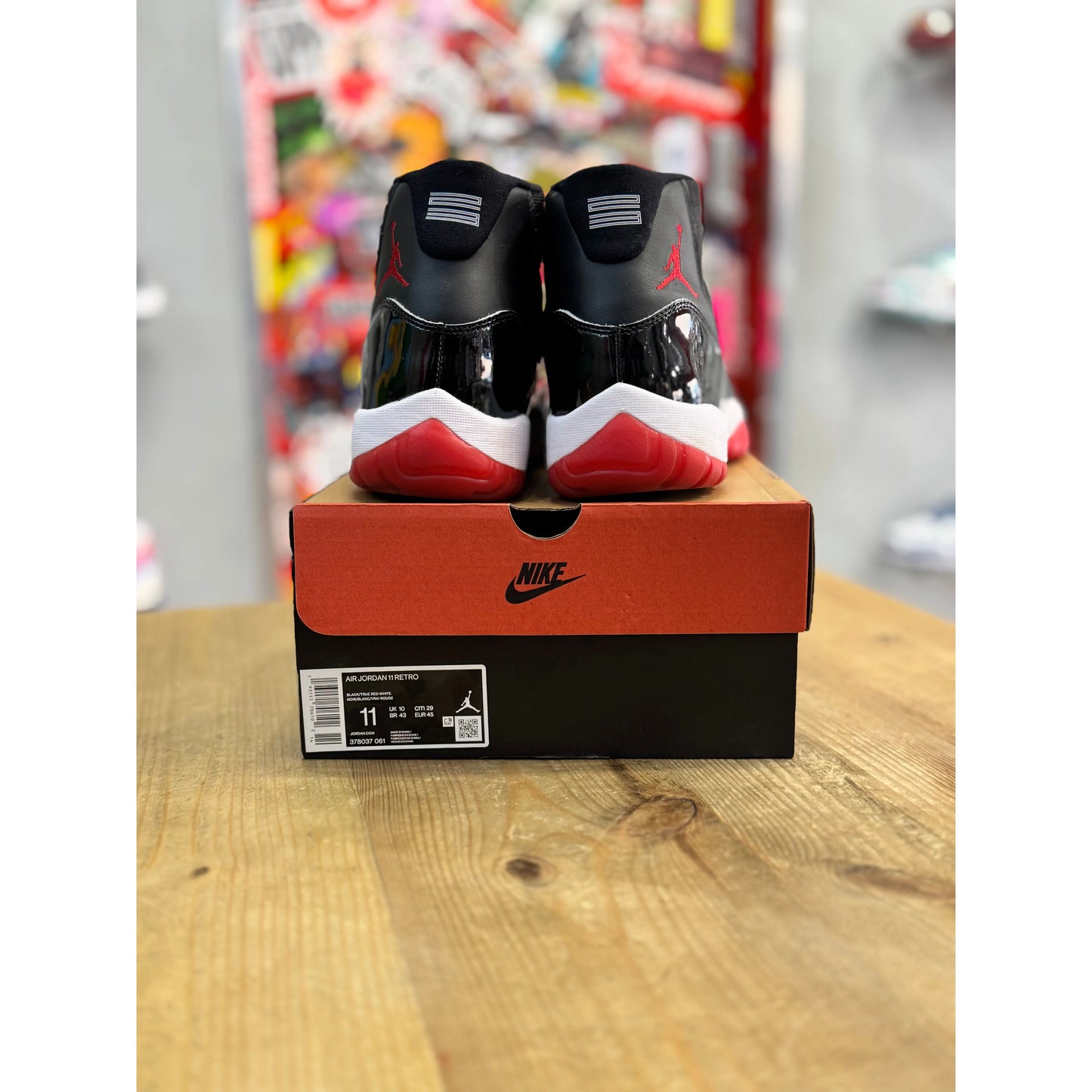 Jordan 11 Retro Playoffs Bred (2019) UK 10