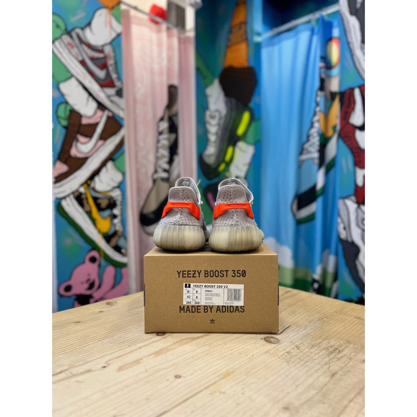 Yeezy 350 Tail Light UK 8