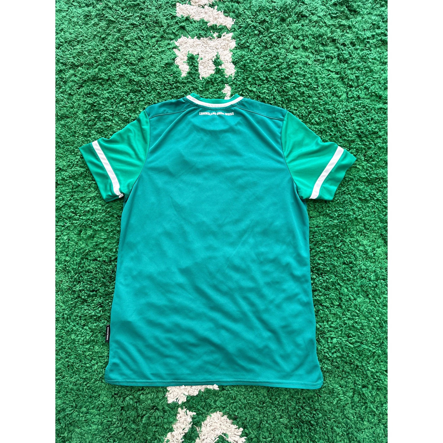 2021-22 Werder Bremen Home Shirt M 9/10 by KershKits in Clothing. Available at KershKicks for £45.00. A must-have for fans of KershKits looking to elevate their style with this Kits.