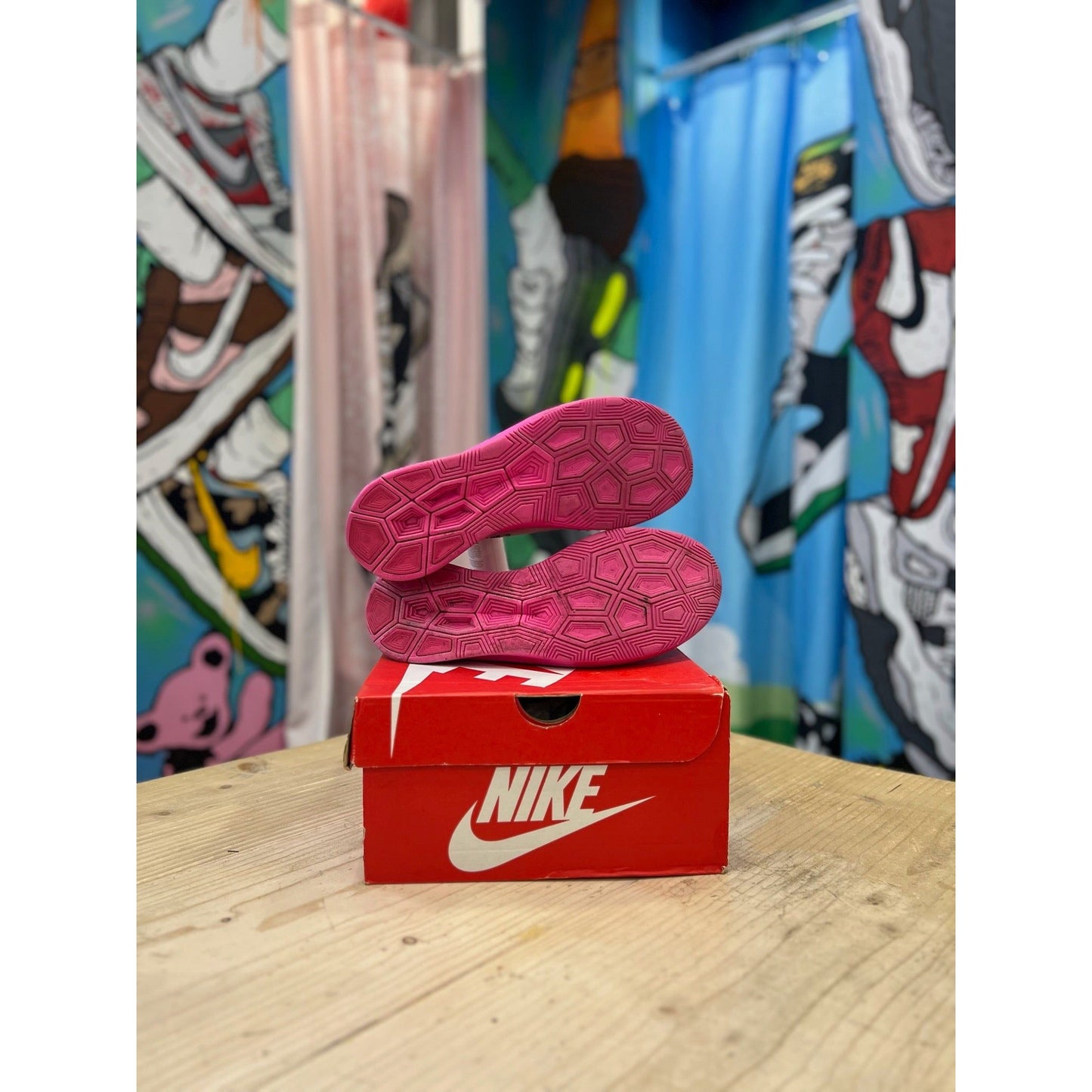 Nike x Off White Zoomfly Pink UK 7