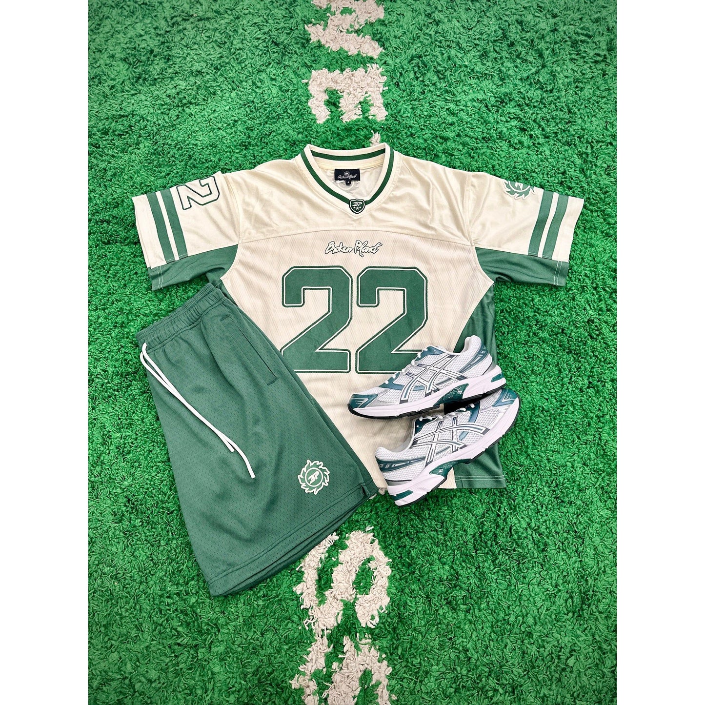 Broken Planet Market Football Jersey Green/ Cream