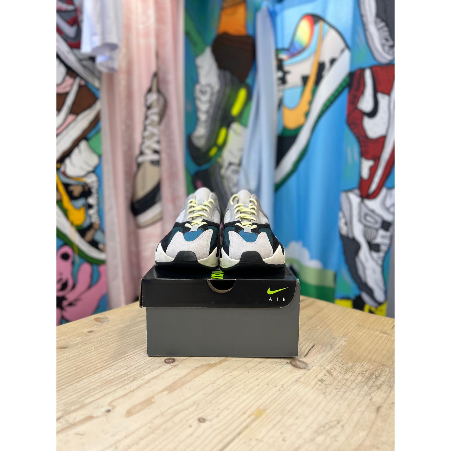 Yeezy 700 Wave Runner UK 9.5