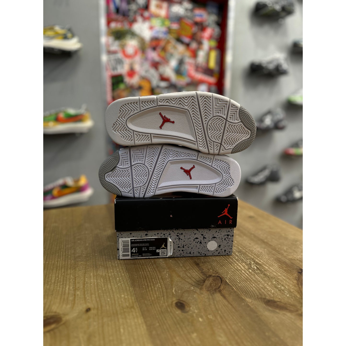 Jordan 4 Retro White Oreo (2021) (GS) UK 4 by Jordan's in Uncategorized. Available at KershKicks for £175.00. A must-have for fans of Jordan's looking to elevate their style with this Kershkicked.