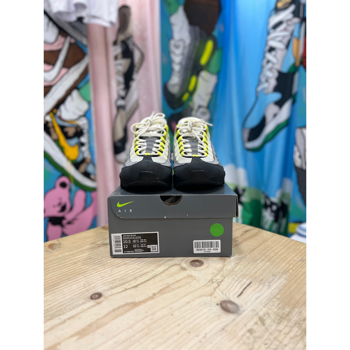 Air Max 95 Neon UK 9.5