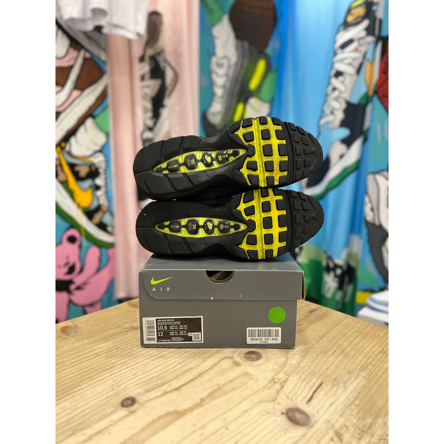 Air Max 95 Neon UK 9.5