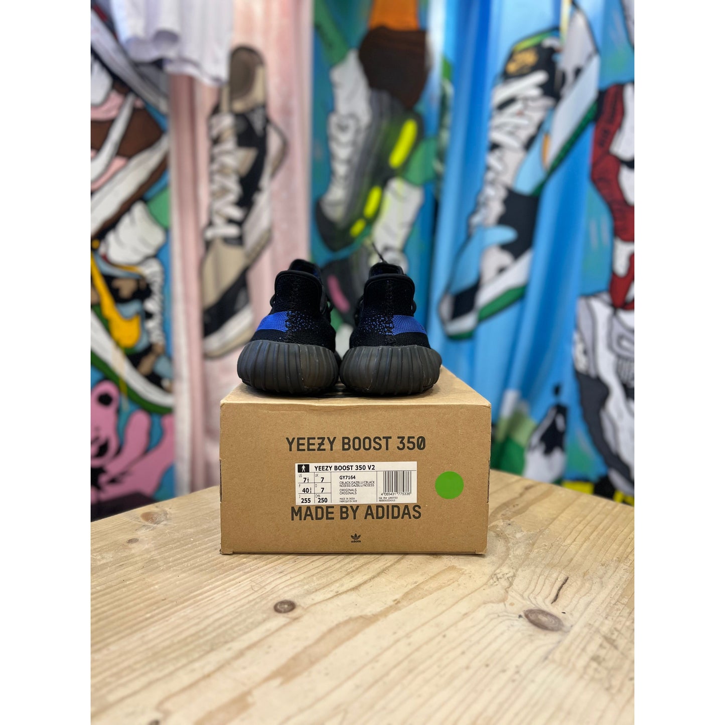 Yeezy 350 Dazzling Blue UK 7