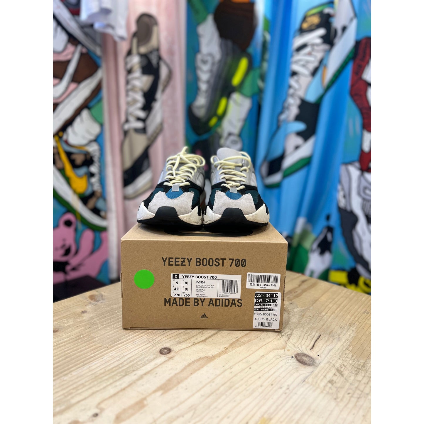 Yeezy 700 V1 Wave Runner UK 8.5