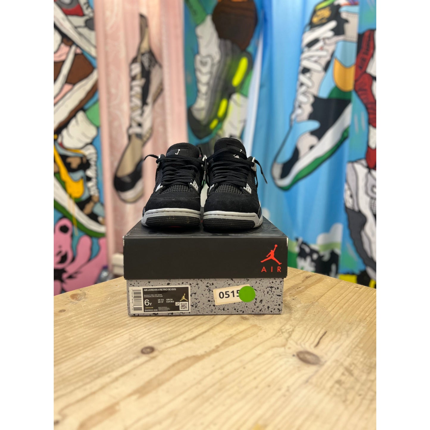 Jordan 4 Black Canvas UK5.5