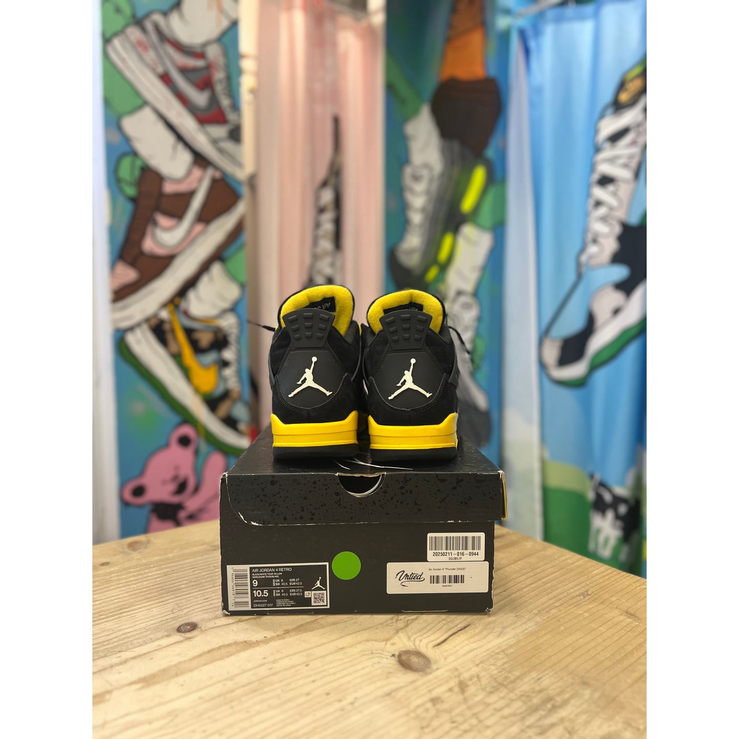 Jordan 4 Yellow Thunder UK8