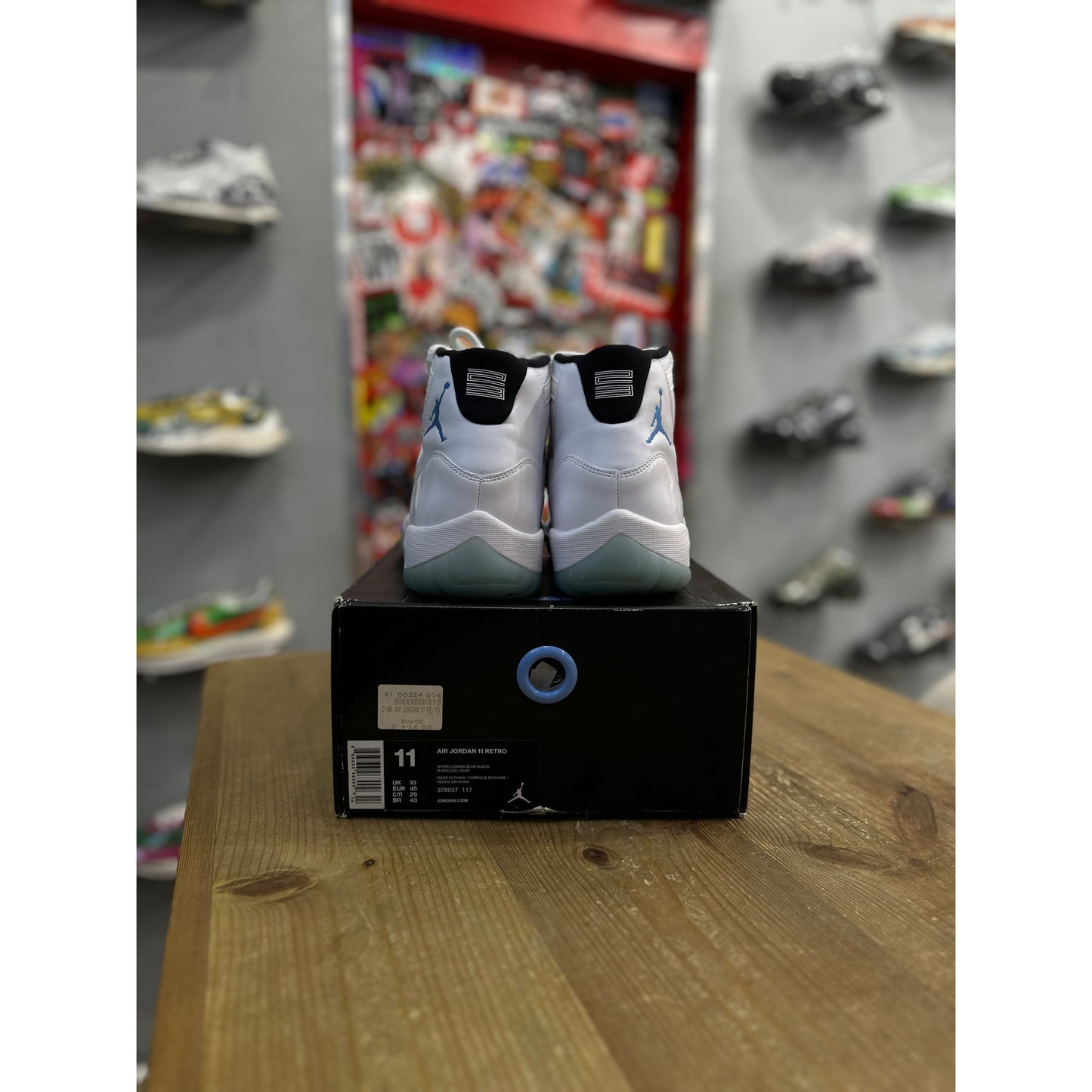 Jordan 11 Retro Legend Blue (2014) UK 10