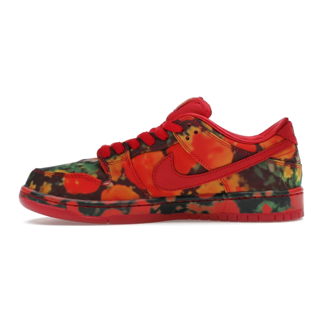 Nike SB Dunk Low The Wizard of Oz Poppy Field