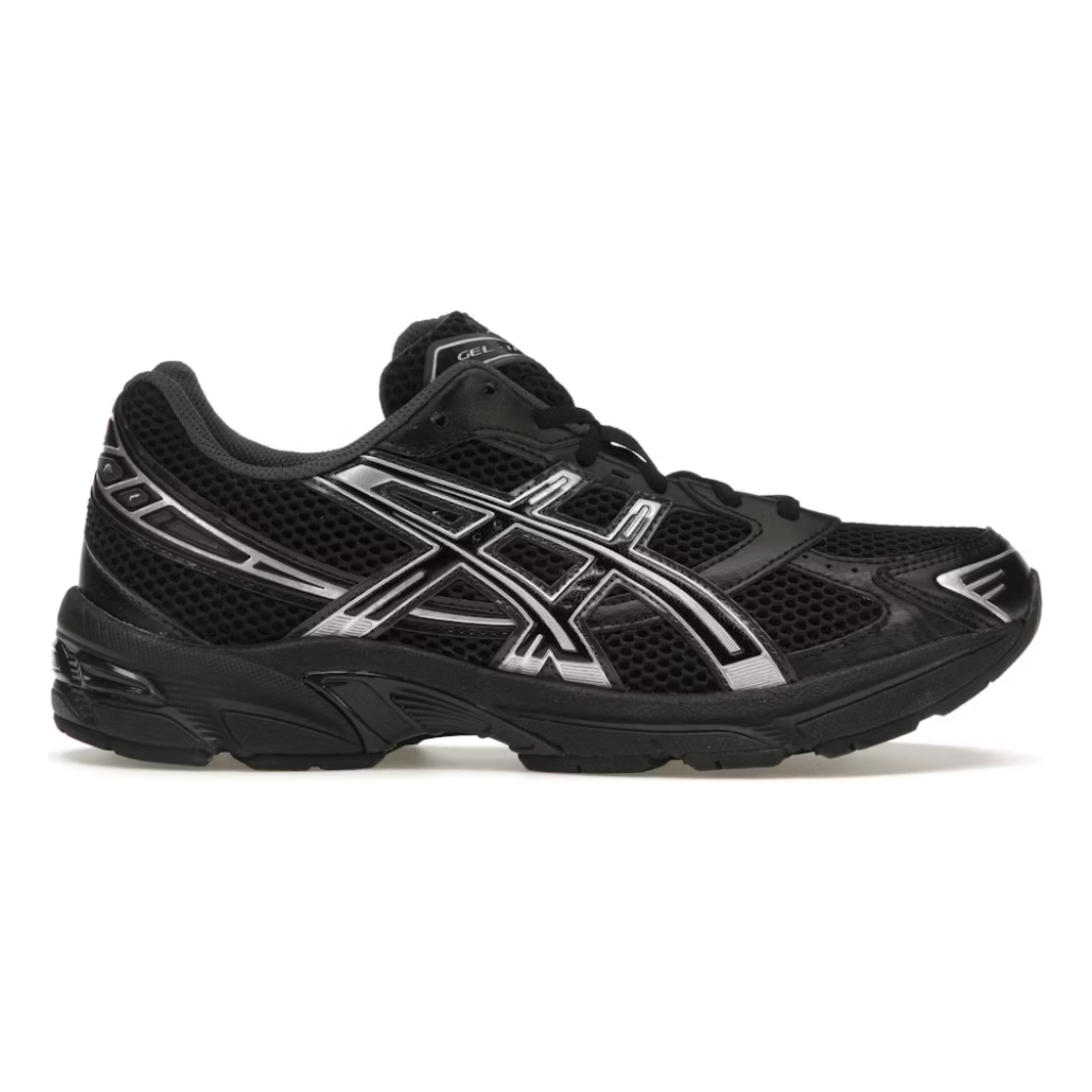 ASICS Gel-1130 Black Pure Silver by Asics in Uncategorized. Available at KershKicks for £195.00. A must-have for fans of Asics looking to elevate their style with this Shoes.