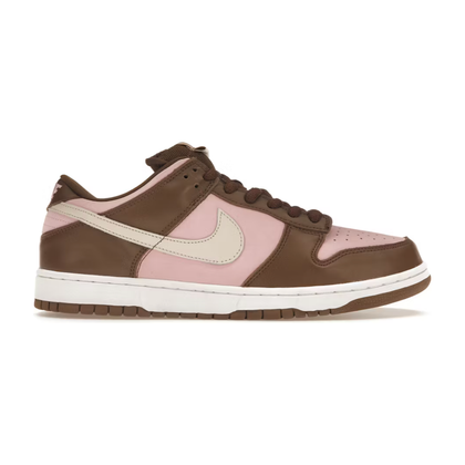 Nike SB Dunk Low Stussy Cherry