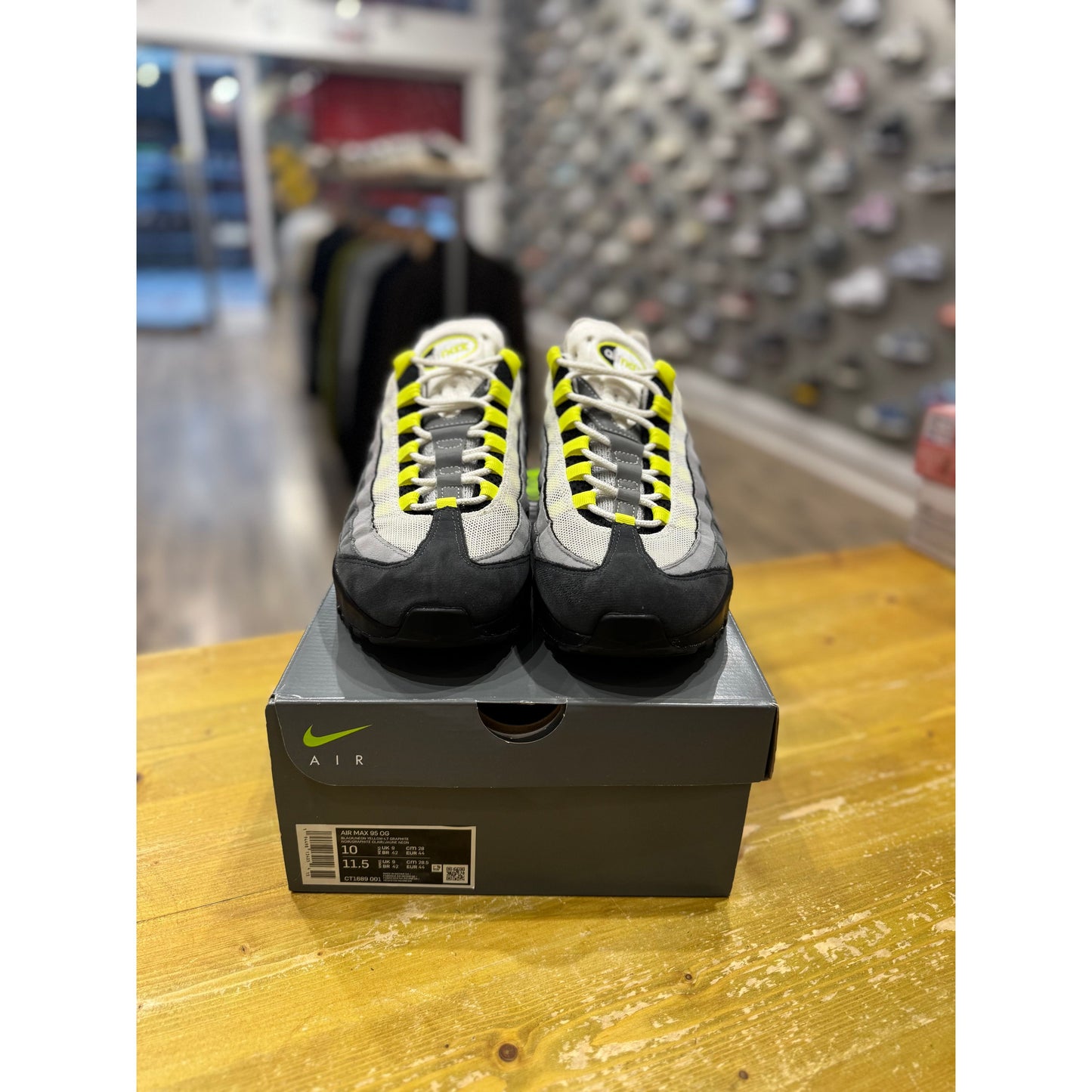 Air Max 95 OG Neon (2020) UK9