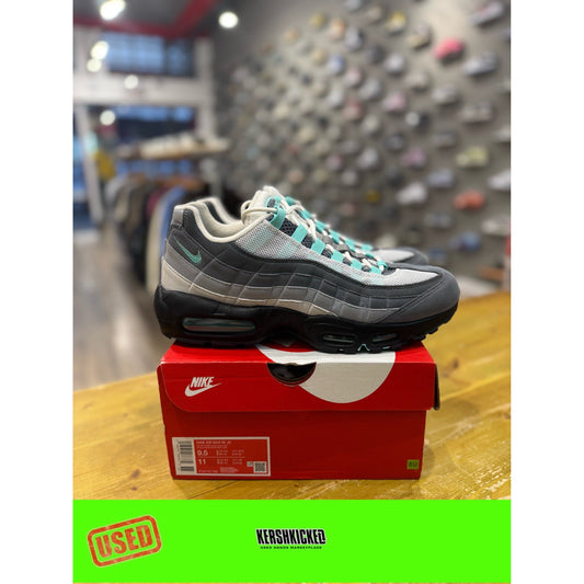 Air Max 95 Hyper Turquoise UK8.5