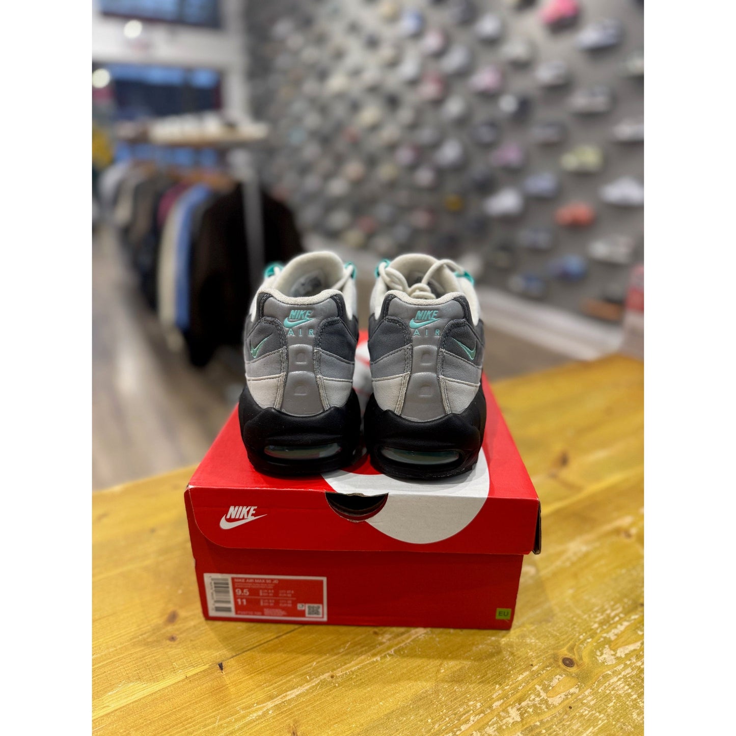 Air Max 95 Hyper Turquoise UK8.5