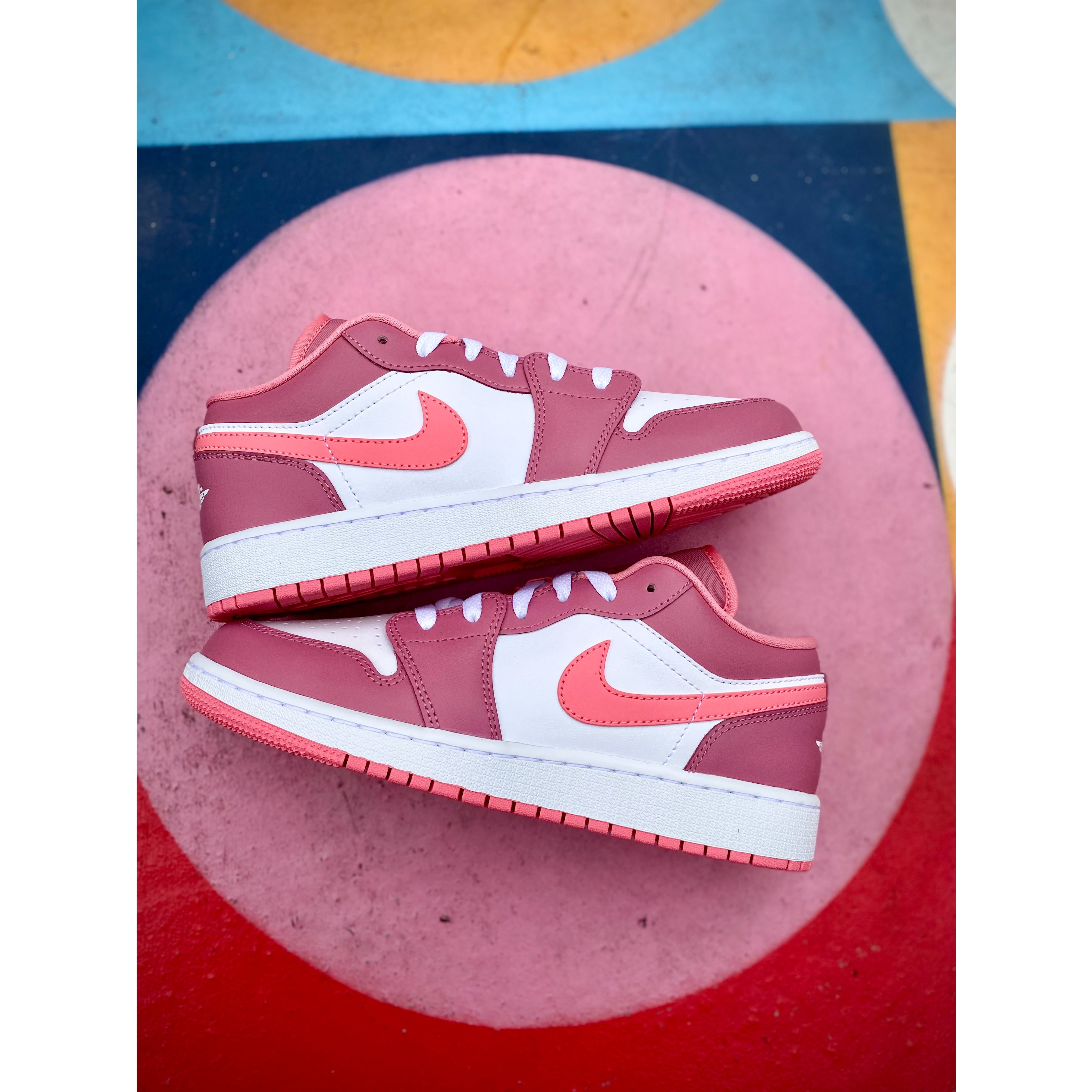 Jordan 1 rouge blanche hot sale