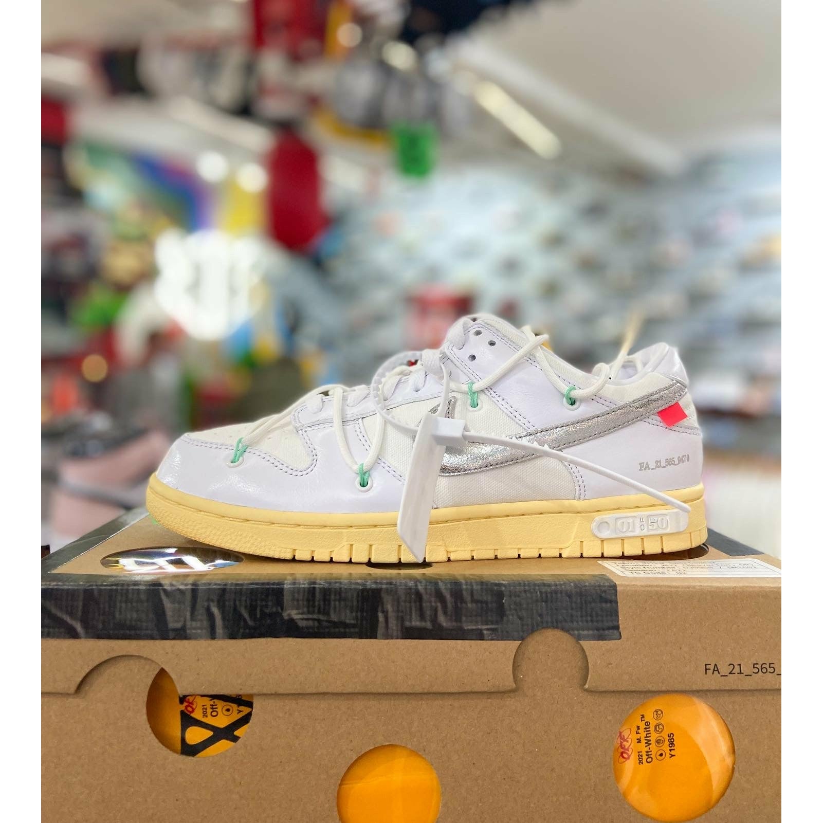 Nike Dunk Low Off White Lot 1