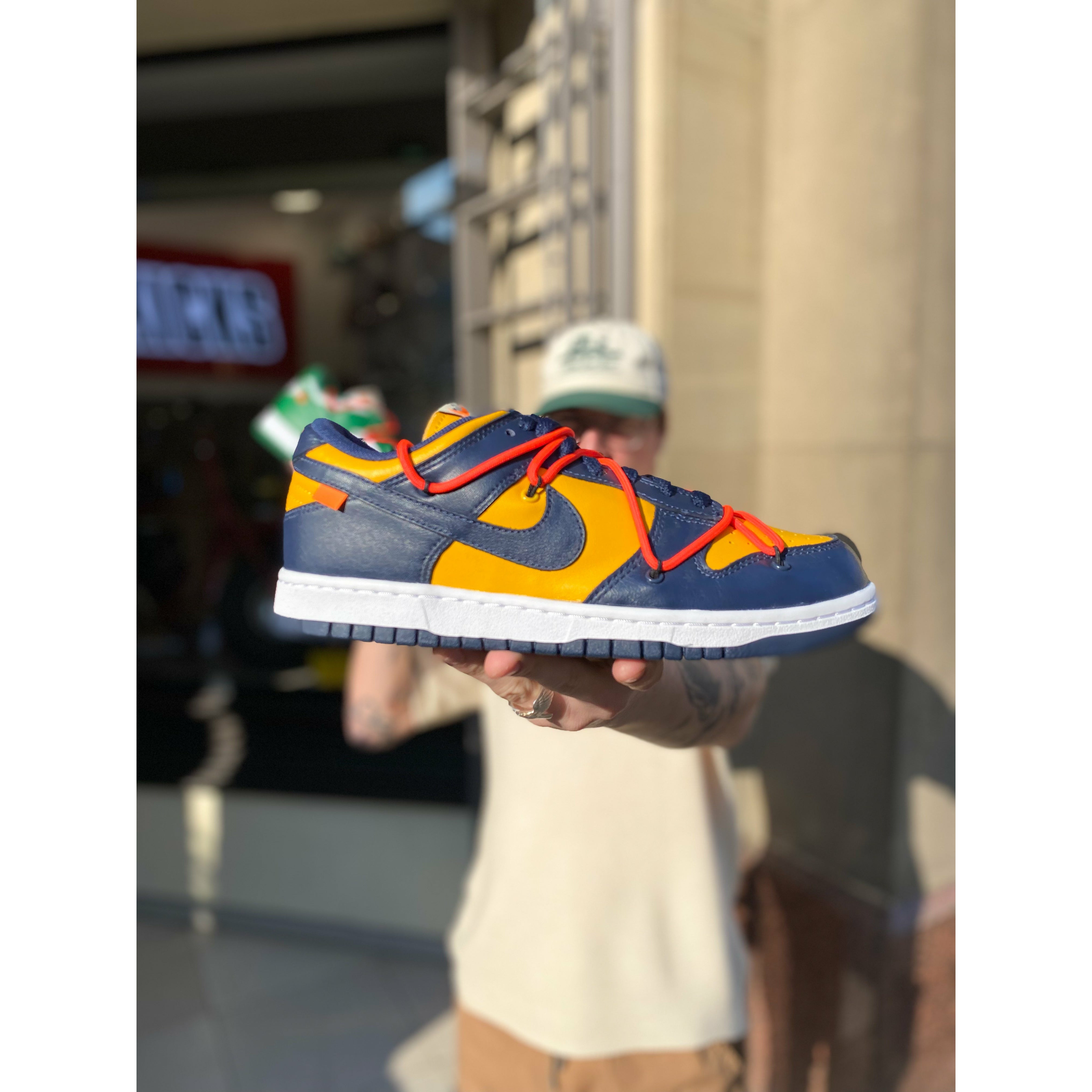 Nike x off-white dunk hotsell low university gold sneakers