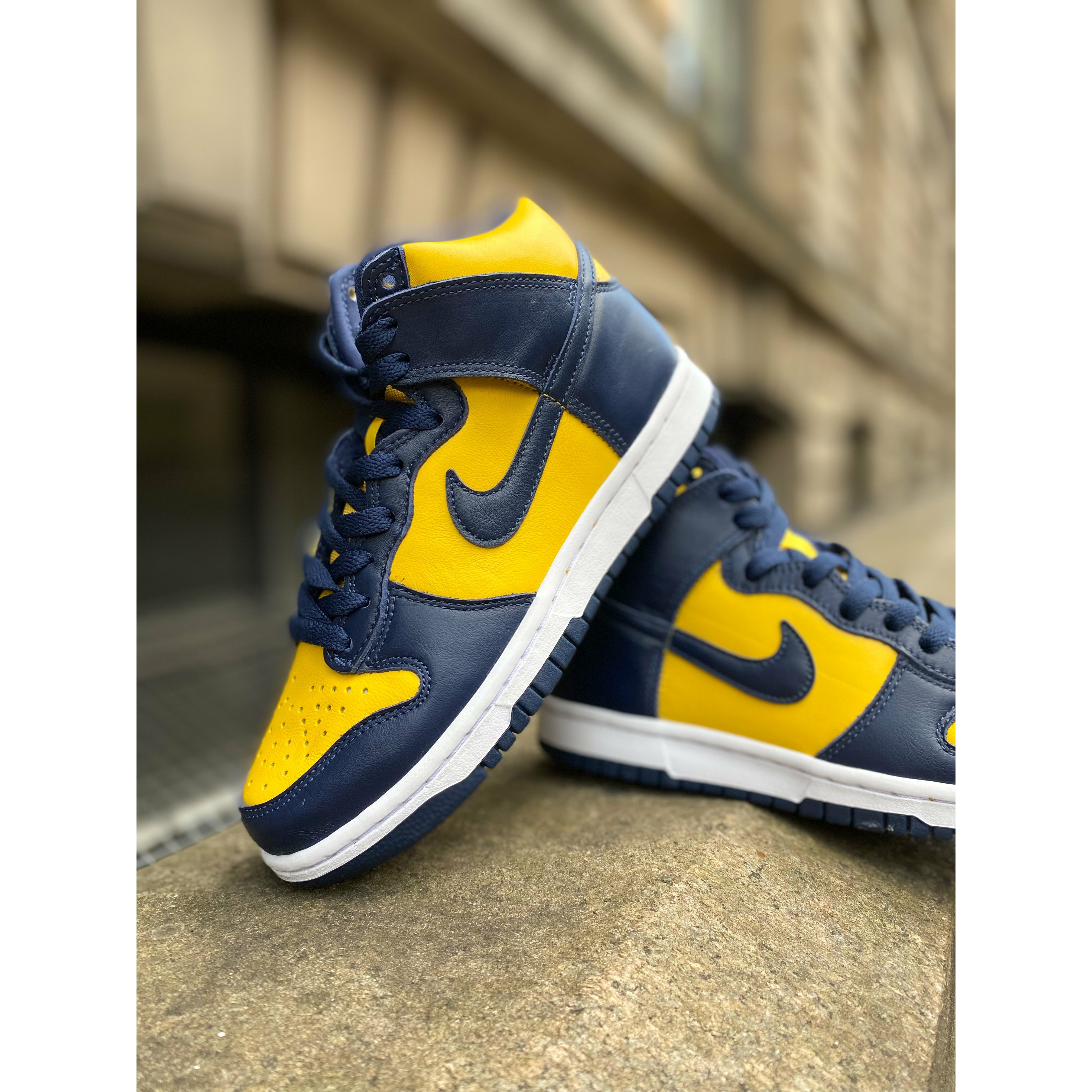 Nike Dunk High Michigan (2020) | Nike | KershKicks