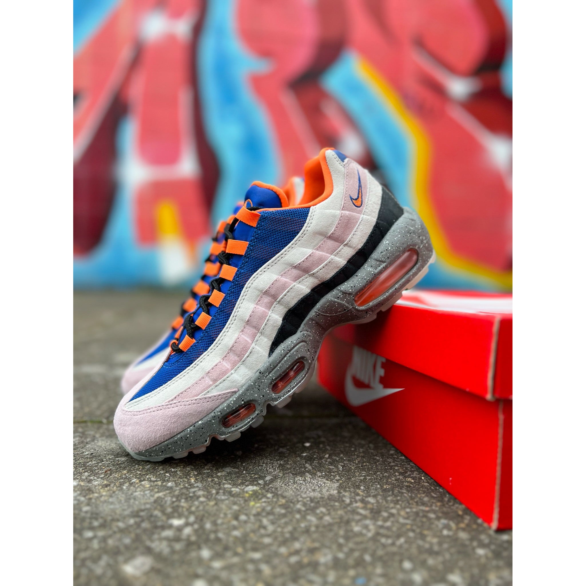 Air max 95 outlet orange and blue