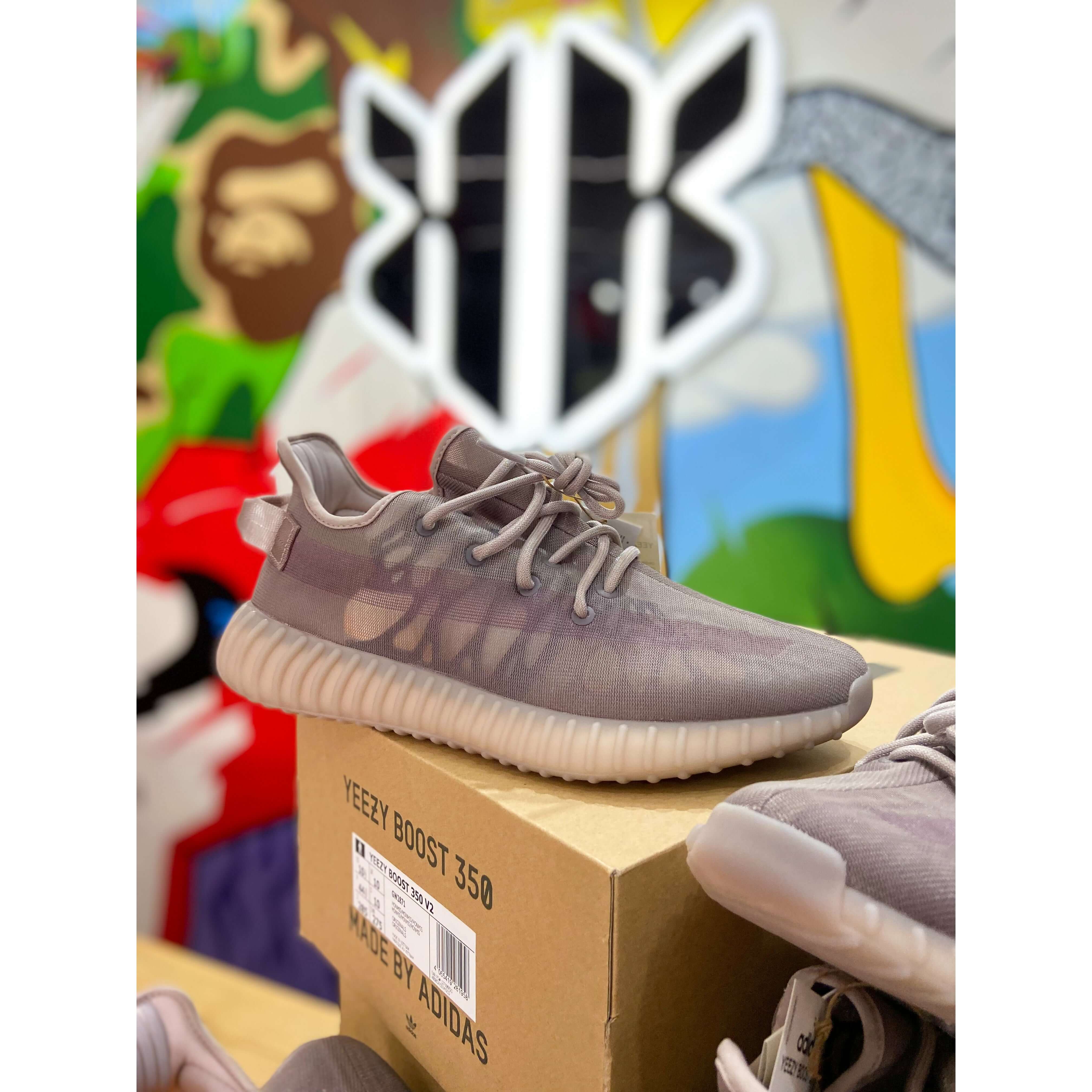 Yeezy Adidas Boost outlet 350 V2 Mono Must Size 9