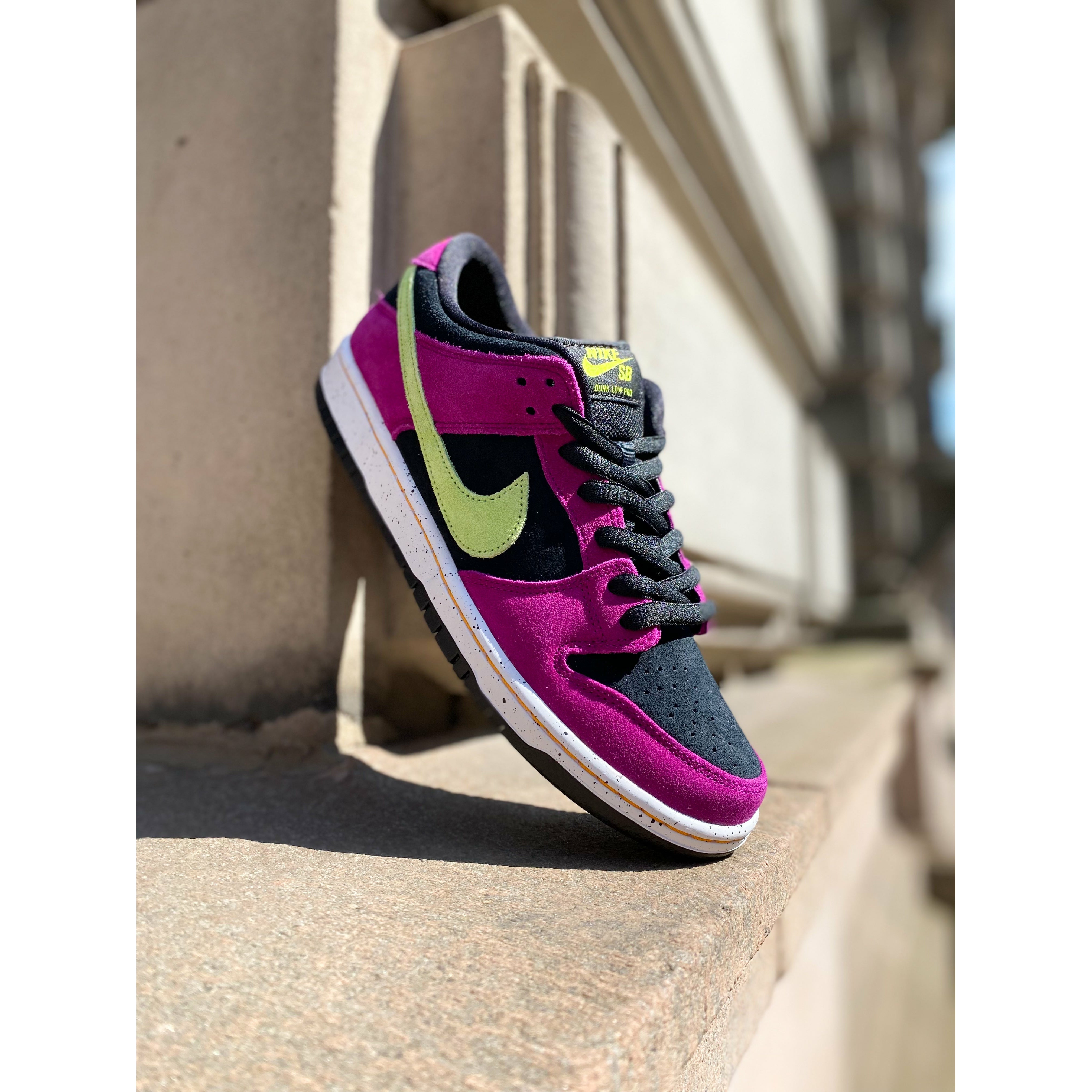 Dunk sb hotsell low plum